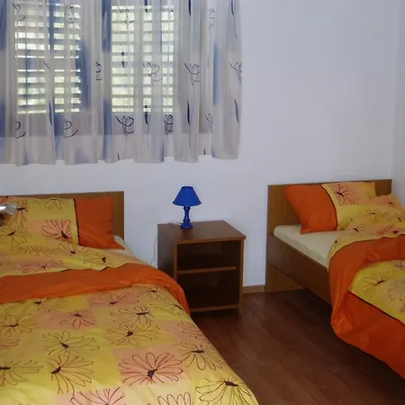 Apartments Belas Trogir Exterior photo