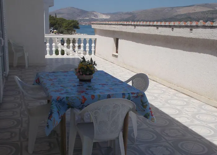 Apartments Belas