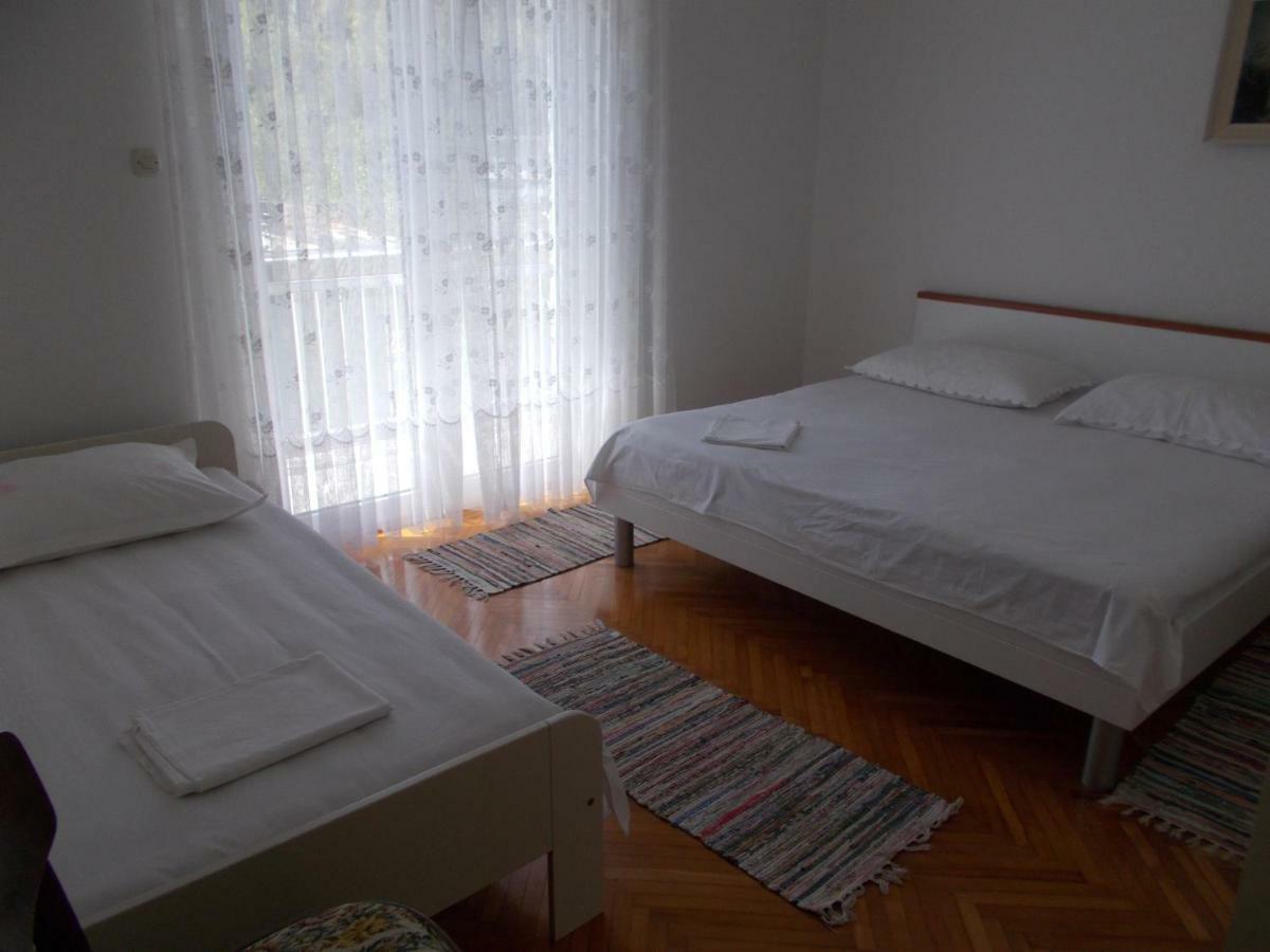Apartment Belas *
